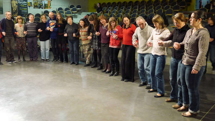 Atelier de danse folk !!! Nouveau lieu aux Vassaules !!!